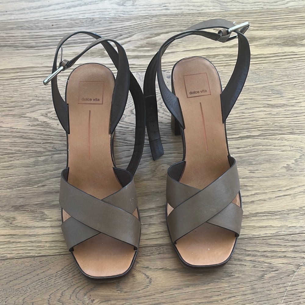 Perfect brown sandals